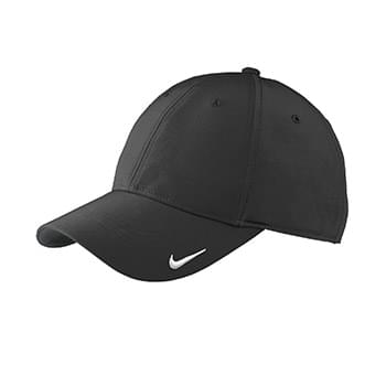 NIKE Dri-FIT LEGACY CAP